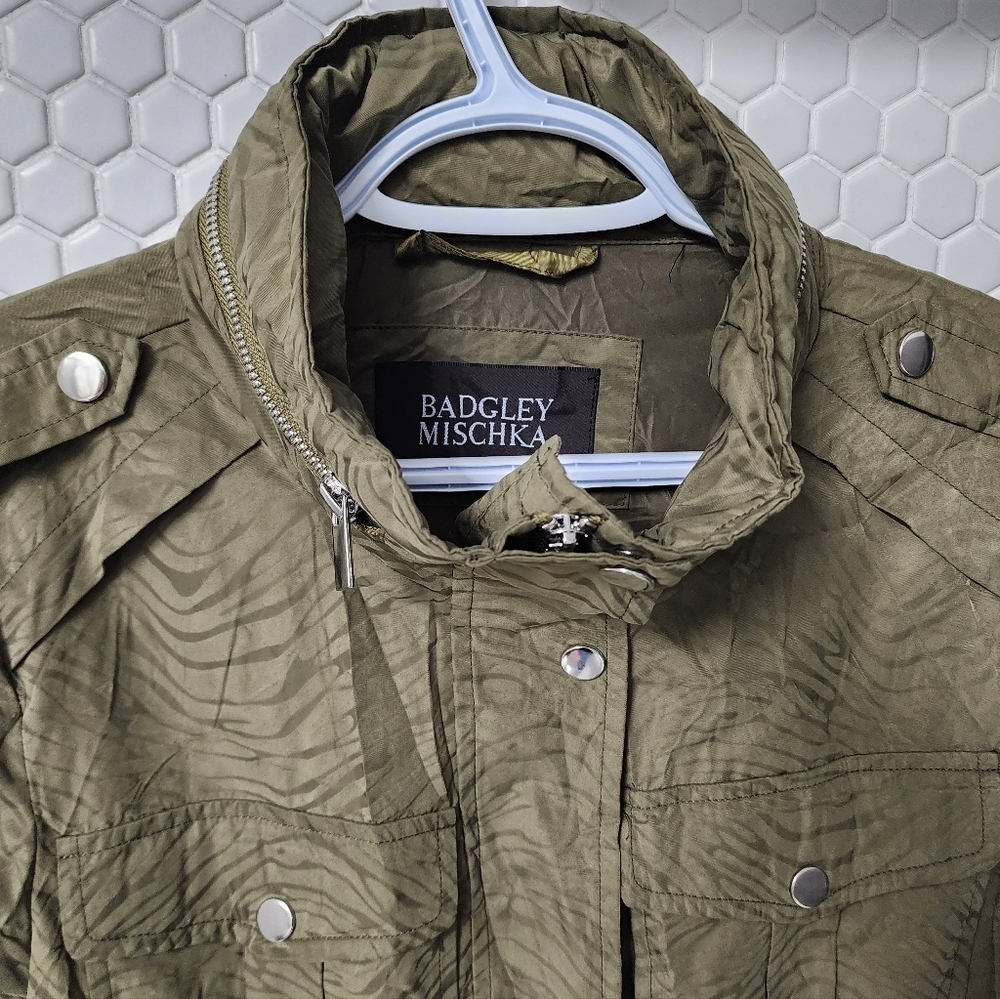 Badgley Mischka Olive Trench Coat Jacket - Picture 6 of 9